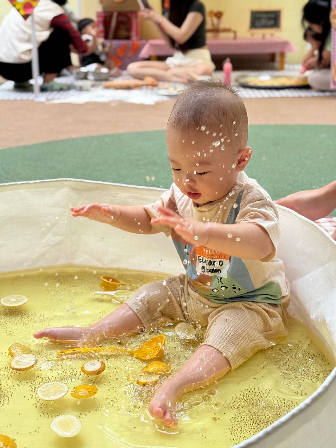 Sensory Exploration (6-12 months)