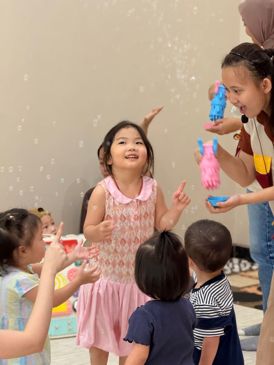 Sensory Exploration (13-24 months) — BloomingHaus